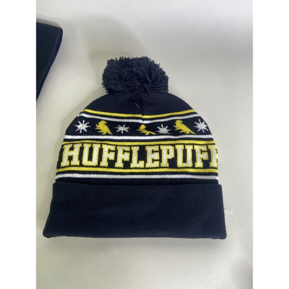Harry Potter Hufflepuff Logo Knit Cuff Pom Beanie Hat Cap and Scarf Set 2 Piece - Picture 3 of 12